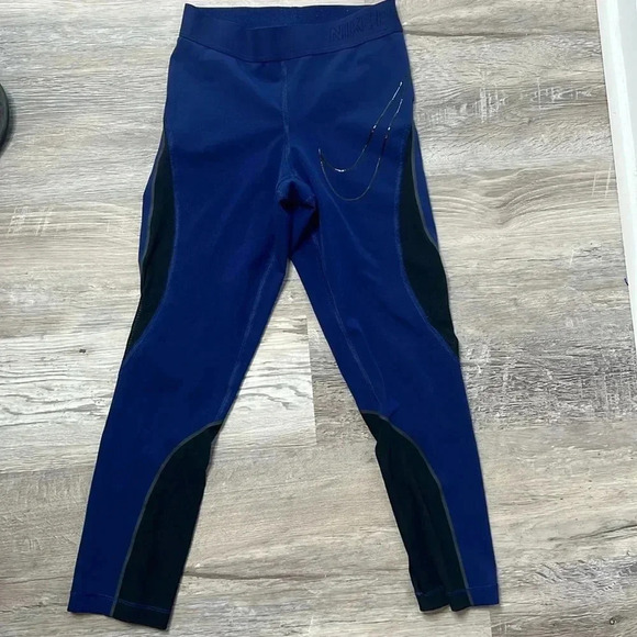 Women’s NIKE Pro Hypercool Navy Blue Black Mesh Training Leggings Size XS - Picture 3 of 8